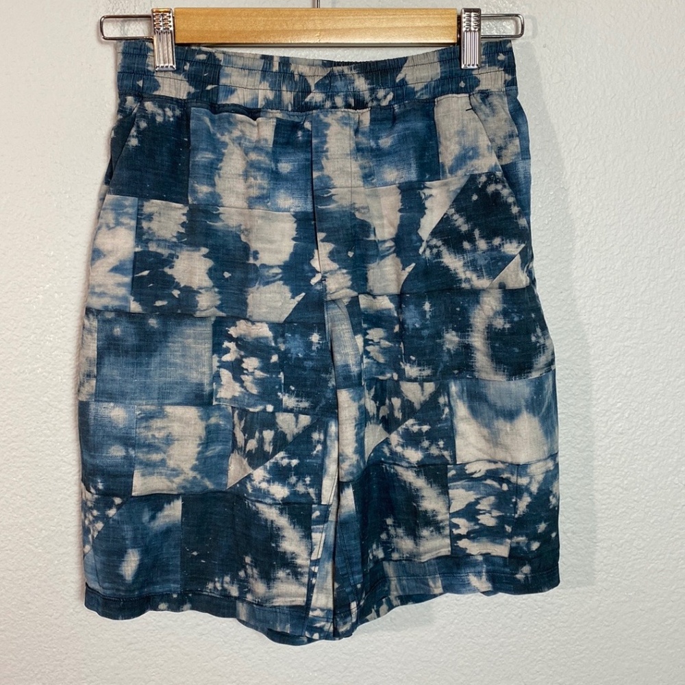 Lululemon Pace Breaker Shorts